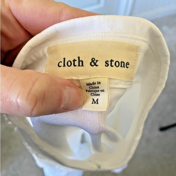Cloth & Stone Anthropologie Top Blouse Sz Medium White Long Sleeve Distressed - Picture 6 of 7